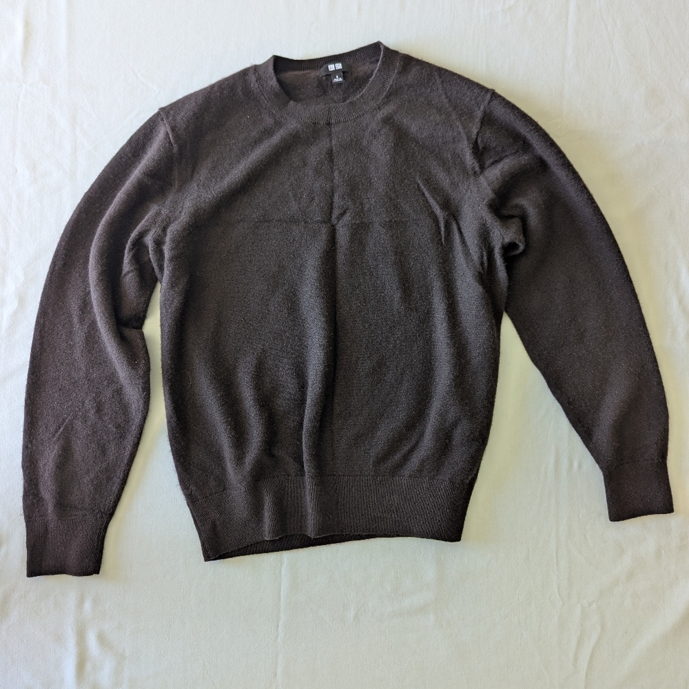Uniqlo Brown Cashmere Sweater